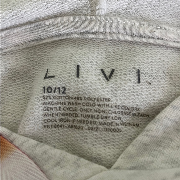 Livi Active pullover short-sleeve sweatshirt by Lane Bryant - Picture 3 of 7